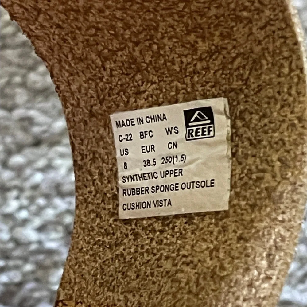 Reef Women's Tan Sandals - Picture 7 of 8